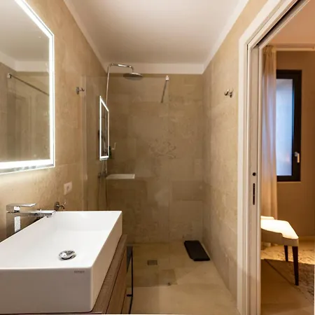 Secret Con Piscina Privata *